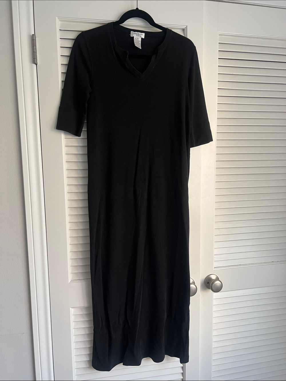 Jones New York Black V-Neck Elbow Sleeve Maxi Dress